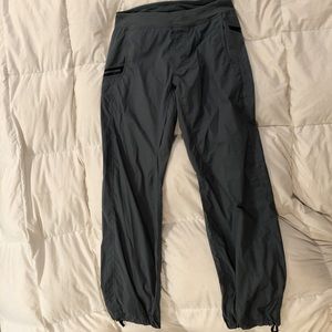 Lululemon men’s joggers